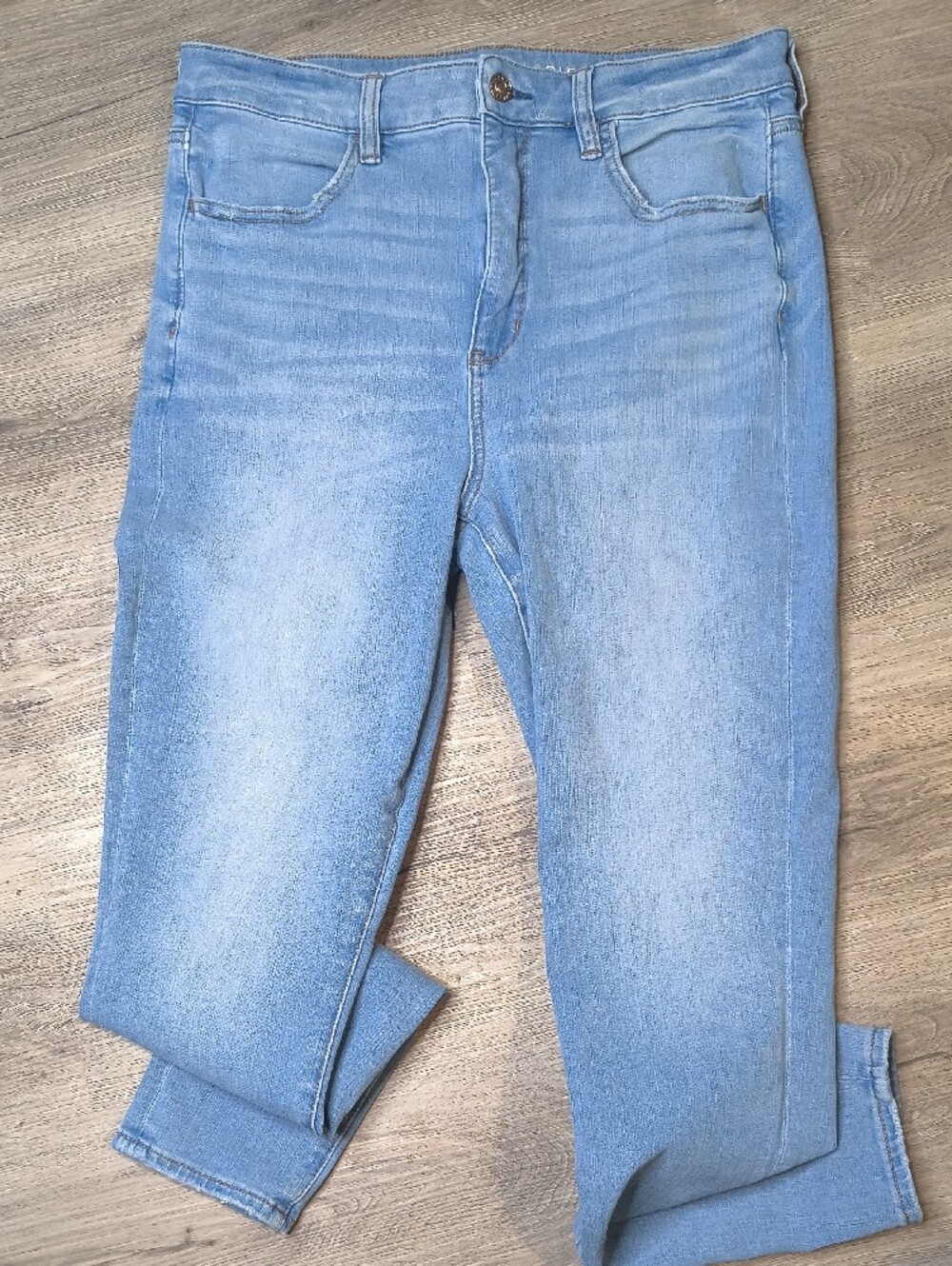 S1184 Super High Rise Jegging Distressed w/28.5" American Eagle Women's SIze 12